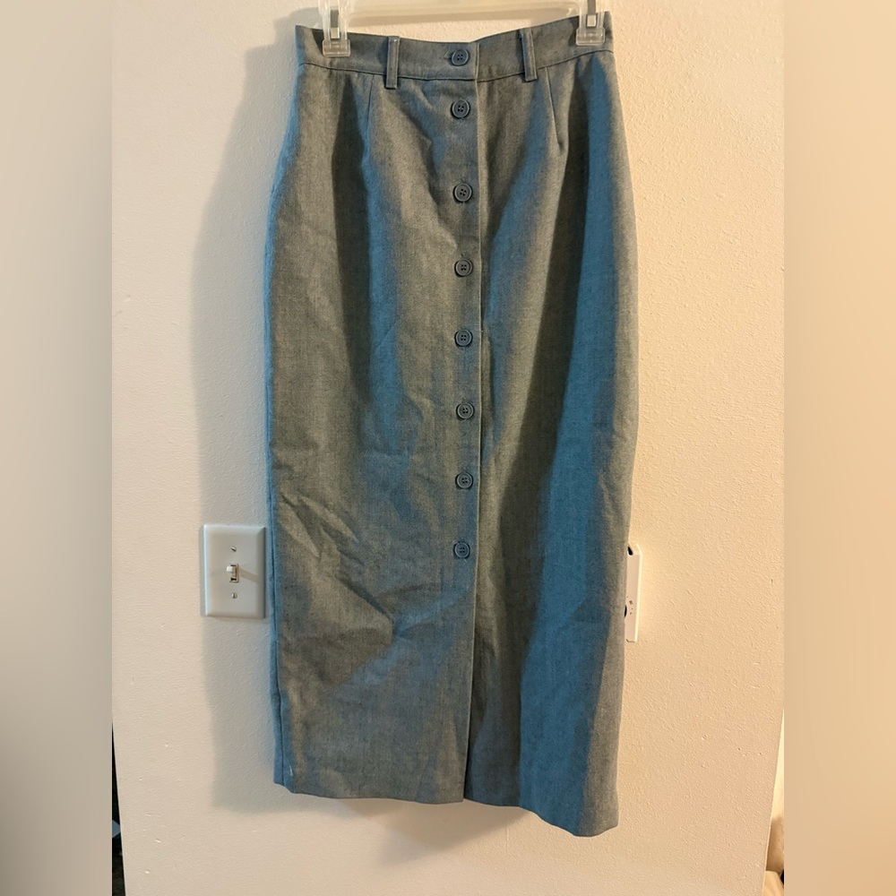 Vintage Sisley Made in Italy 100% Virgin Wool MIDI Button Down Skirt